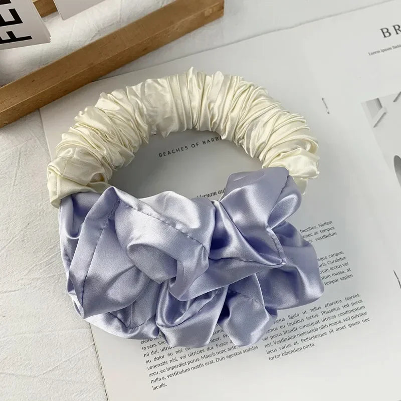 Knotless Kay Heatless Curling Silk Scrunchies